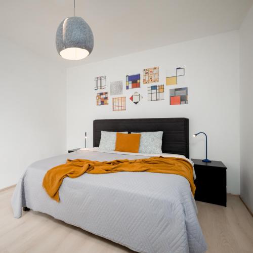 The Sunny Riverside Flat