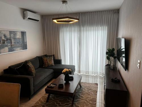 Χώρος καθιστικού στο SOHA SUITES II