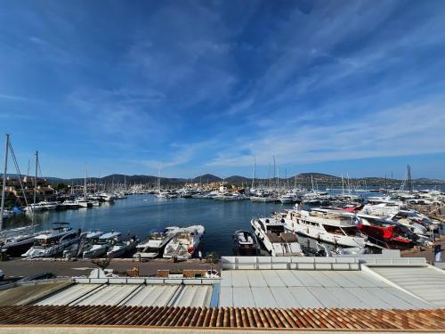 Très grand deux pièces Marines de Cogolin