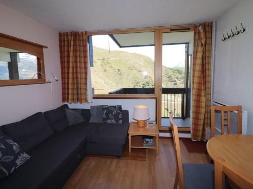 Studio cosy avec balcon, proche pistes et commerces, 4 pers, WiFi, animaux acceptés - FR-1-502-535