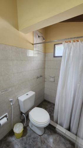 Koupelna v ubytování Cabañas Los Quijotes