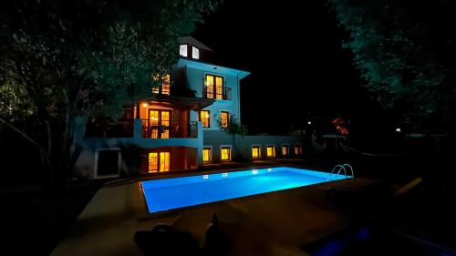 フェティエにあるCem Can Luxury Villa - Private Pool - Oludeniz, Fethiyeのギャラリーの写真