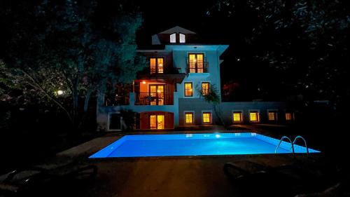 フェティエにあるCem Can Luxury Villa - Private Pool - Oludeniz, Fethiyeのギャラリーの写真