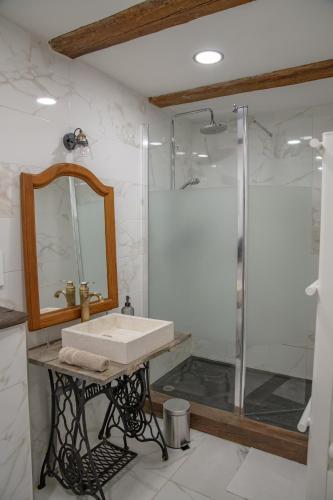 Ein Badezimmer in der Unterkunft Chambre indépendante n2 - Bretzel et Bergamote
