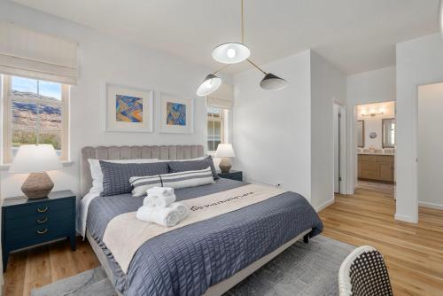 Ένα ή περισσότερα κρεβάτια σε δωμάτιο στο @Marbella Lane- Idyllic Getaway in Makaha Paradise