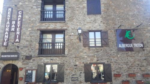 Το κτήριο όπου στεγάζεται  το hostel