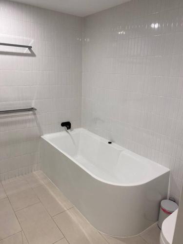 Unit10708 MaroochyCentralViews – Photos 5