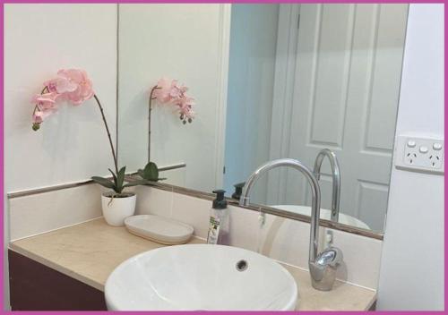 Foto sihtkohas Townsville asuva majutusasutuse Marina Views On Melton | 107/3 Melton Terrace Townsville galeriist