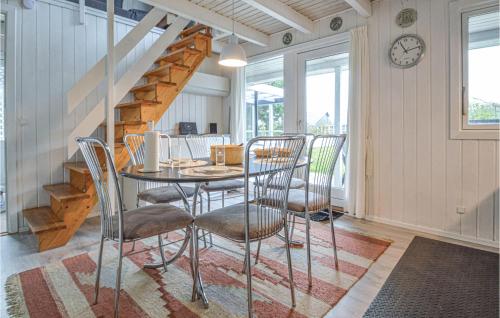 Fotografie z fotogalerie ubytování Two-Bedroom Holiday Home In Hemmet v destinaci Hemmet