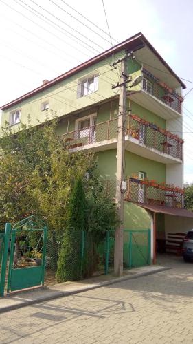 Budova, kde se hostel nachází