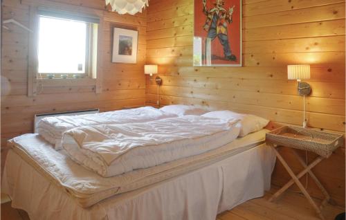 Vuode tai vuoteita majoituspaikassa 2 Bedroom Cozy Home In Hovborg