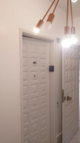 ボンビーニャスにあるCzaritza Apart Hotelのギャラリーの写真