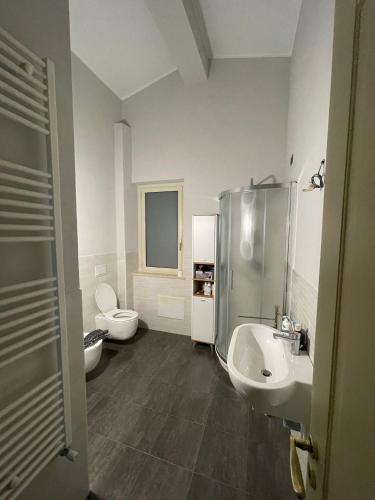 Bilik mandi di Casa Decastadio