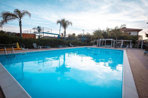 Πισίνα στο ή κοντά στο B&B Villa Anna