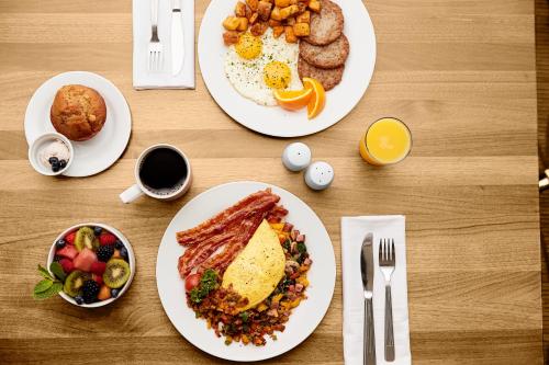 Mad på hotellet eller i nærheden