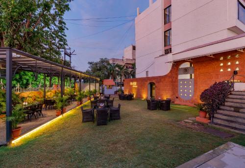 Zahrada ubytování Hotel Pratham