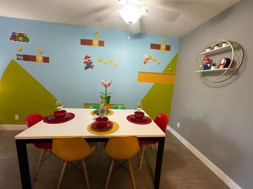 Ảnh trong thư viện ảnh của Hollywood Apartment Mario&Gucci With Pool ở Los Angeles