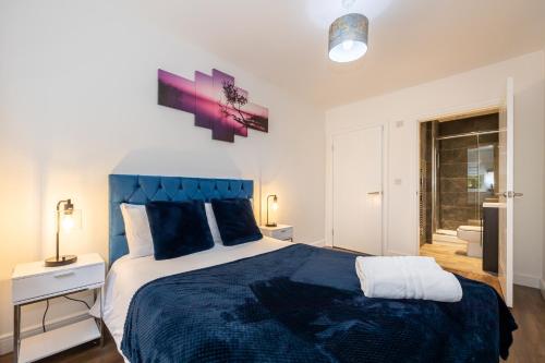 Voodi või voodid majutusasutuse Luxury 2 Bedroom Apartment In Chorlton toas