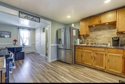Η κουζίνα ή μικρή κουζίνα στο Comfortable home away from home
