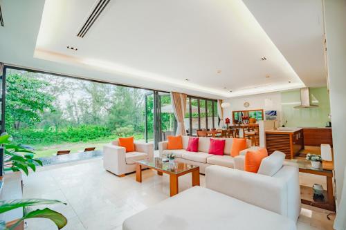 Posezení v ubytování The Ocean Villas Danang