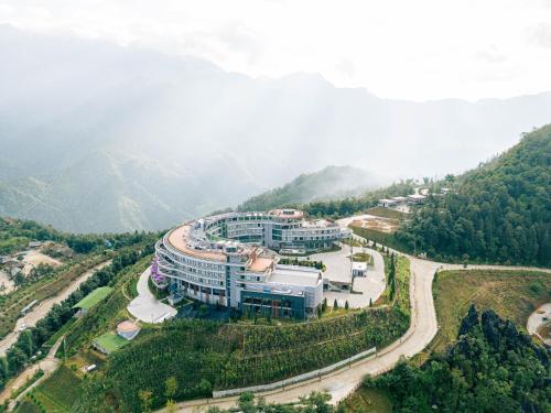 Lady Hill Sapa Resort — Bird's eye view