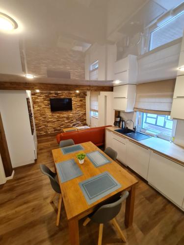 Η κουζίνα ή μικρή κουζίνα στο Apartment-1 Rödermark