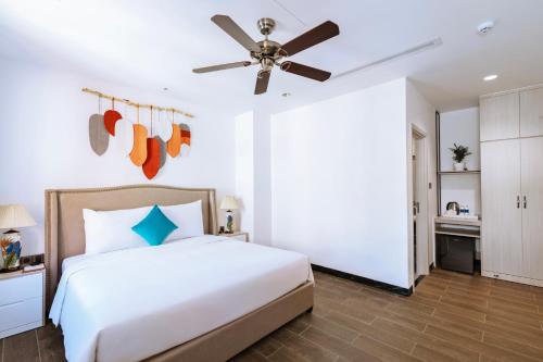 Roma Hotel Phu Quoc - Free Airport Shuttle & Sunset Town Tourにあるベッド