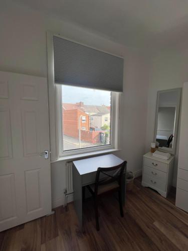 2025 Award Winner Liverpool Ivy House - 4 Bedrooms photo 45