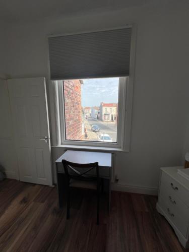 2025 Award Winner Liverpool Ivy House - 4 Bedrooms photo 47