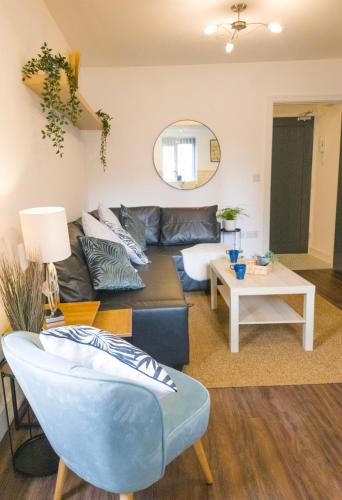 Principality Suites - Two Bed Apartment by Property Promise photo 21