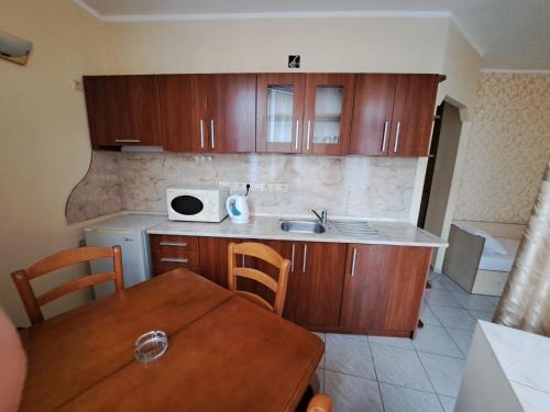 Kuhinja ili čajna kuhinja u objektu Apartment 24, RYOR