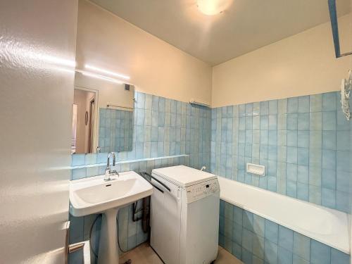 Ένα μπάνιο στο T2 45m² 2/4 pesonnes centre chamonix - FR-1-507-27