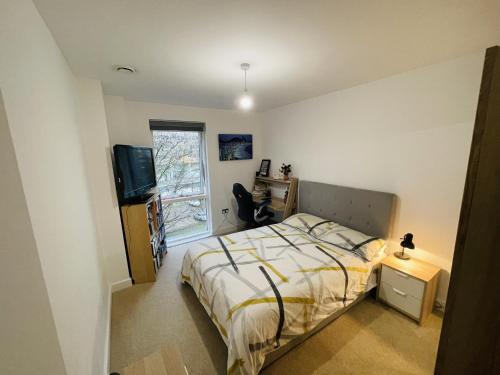 En eller flere senger på et rom på Private room in modern flat in great location