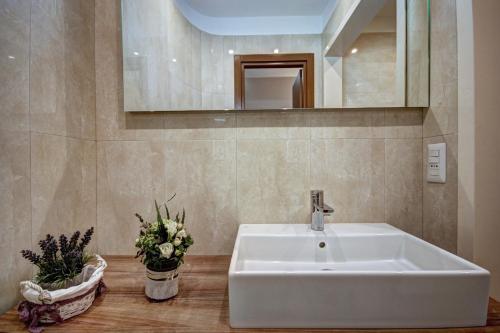 MilanRentals - Lecco 11 Apartment