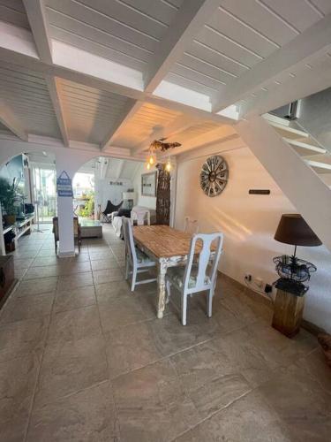 Cuina o zona de cuina de Duplex Marigot centre-ville