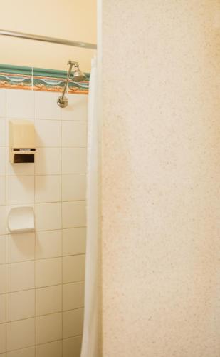 Ceduna Foreshore Hotel Motelにあるバスルーム