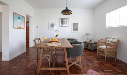 Χώρος καθιστικού στο Boho,Muizenberg