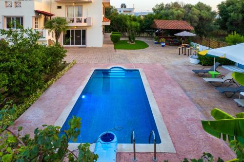 Πισίνα στο ή κοντά στο Villa Rea Luxury 5 bdrs with swimming pool