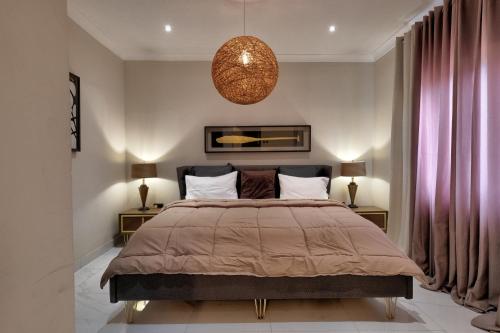 10 bedroom Luxurious Villa – Photos 4