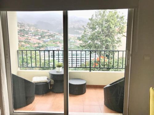 Gallery image of Gemini Apartment by AM in Funchal