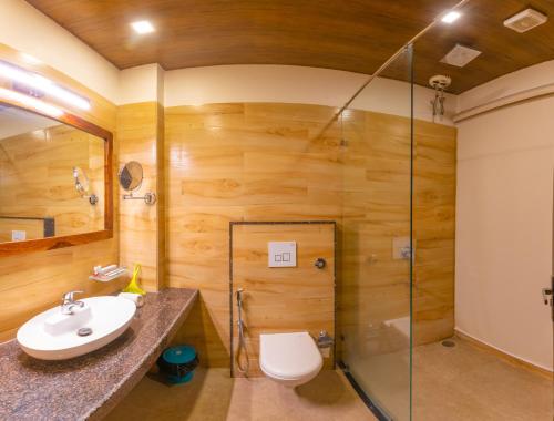 Koupelna v ubytování Prakriti The Nature Resort Pushkar
