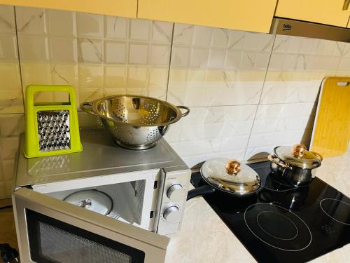 Dardana&Gerjon apartamentにあるキッチンまたは簡易キッチン