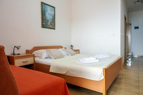 Sea view Apartment Studio for 2-3 people - close to commodities