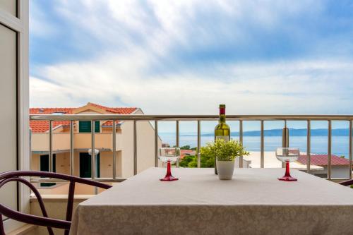 Sea view Apartment Studio for 2-3 people - close to commodities