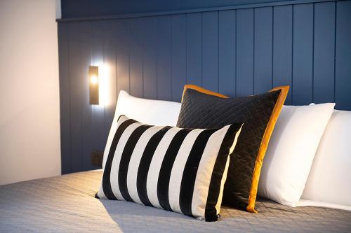 Southend Hotelにあるベッド