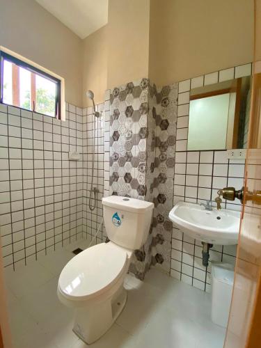 Ένα μπάνιο στο Torres Traveller's Inn