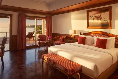 Cama o camas de una habitación en Villa Park Sun Island Resort