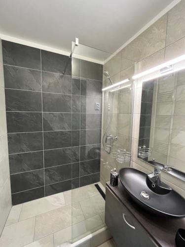 Milad Apartman 1032 Budapest, Szőlő utca kép - 3