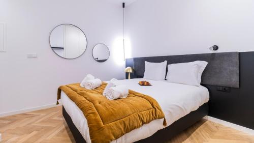 Luxury Oasis in Bonfim by LovelyStay