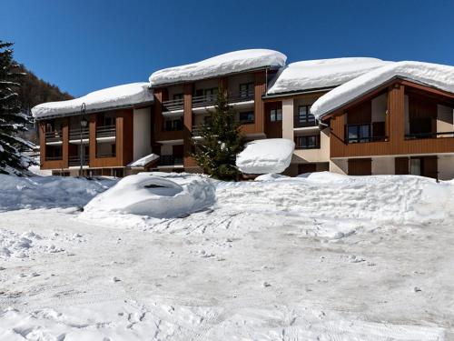Studio cosy skis aux pieds, terrasse, proche village, animaux admis